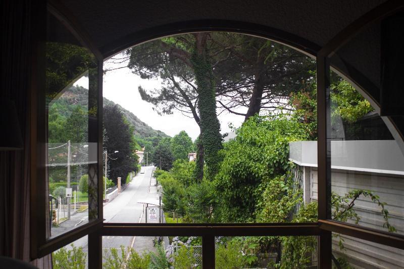 Hotel Alpino Cuasso Al Monte エクステリア 写真